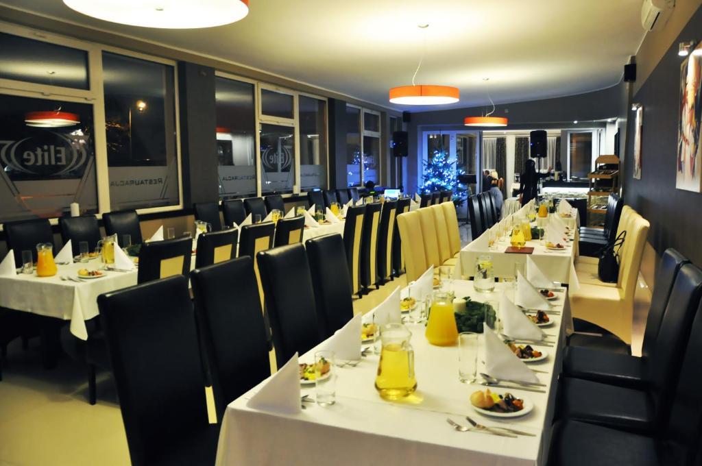 Hotel Pojezierze Nový Štětín Exteriér fotografie
