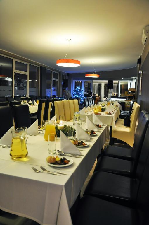 Hotel Pojezierze Nový Štětín Exteriér fotografie