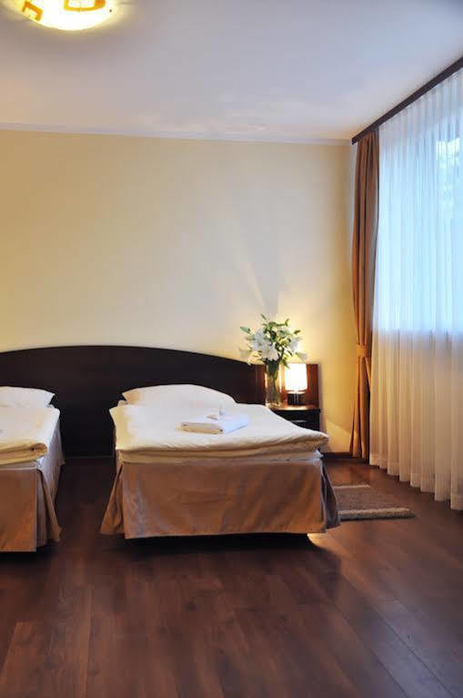 Hotel Pojezierze Nový Štětín Exteriér fotografie