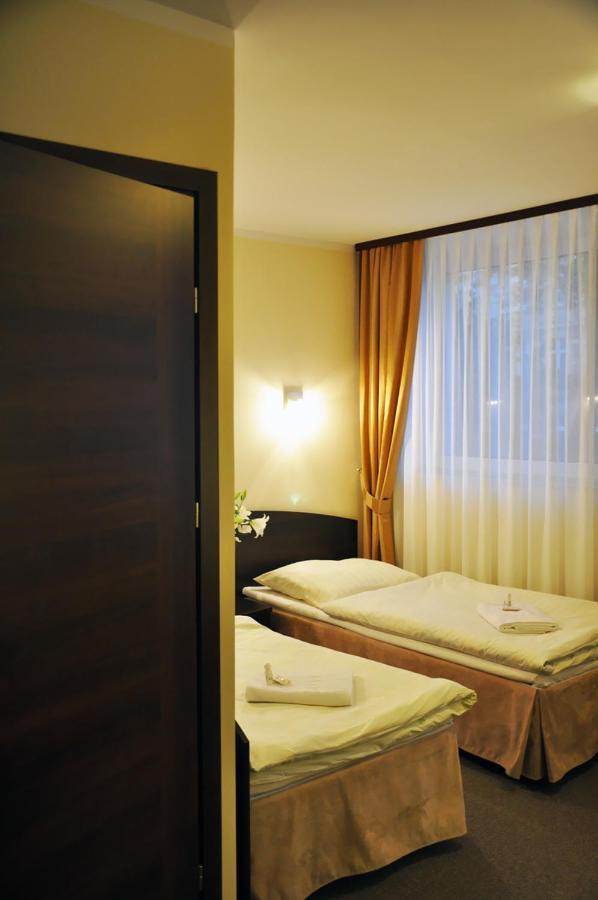 Hotel Pojezierze Nový Štětín Exteriér fotografie
